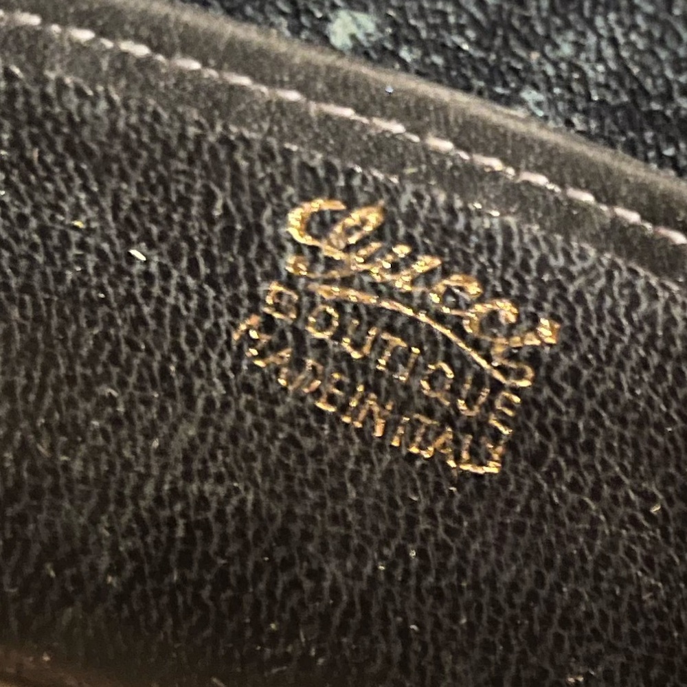 Gucci Black and Gold Monogram Bag - Picture 11 of 16